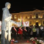 13.12.2019 Kielce. Uroczystości w 38. rocznicę wprowadzenia stanu wojennego. Złożenie kwiatów pod pomnikiem księdza Jerzego Popiełuszki / Jarosław Kubalski / Radio Kielce