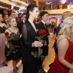 18.01.2020 Kielce. Hotel Binkowski. Studniówka w II LO im. Jana Śniadeckiego / Jarosław Kubalski / Radio Kielce