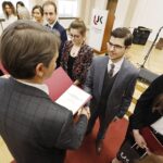 30.01.2020 Kielce. UJK. Stypendia ministra nauki i szkolnictwa wyższego dla studentów. Wręczył je rektor UJK prof. Jacek Semaniak / Jarosław Kubalski / Radio Kielce