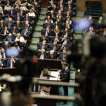Warszawa. Sejm. Pierwsze posiedzenie izby IX kadencji - ślubowanie / Jarosław Kubalski / Radio Kielce