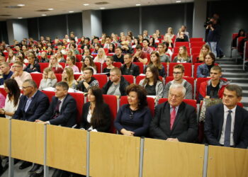 Zagraniczni studenci rozpoczęli studia na Uniwersytecie Jana Kochanowskiego w Kielcach / Marzena Mąkosa / Radio Kielce