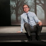 "Widnokrąg" Wiesława Myśliwskiego -  próba w Teatrze im. Stefana Żeromskiego w Kielcach. Wojciech Niemczyk - narrator / Marzena Mąkosa / Radio Kielce