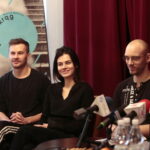 Konferencja w Teatrze im. Stefana Żeromskiego w Kielcach. Na zdjęciu (od lewej): Szymon Dobosik - choreografia, Kornelia Dzikowska - kostiumy i Lubomir Grzelak - muzyka / Marzena Mąkosa / Radio Kielce