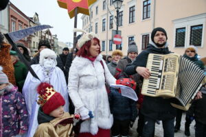 Orszak Trzech Króli / Marzena Mąkosa / Radio Kielce