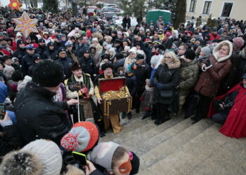 Orszak Trzech Króli / Marzena Mąkosa / Radio Kielce