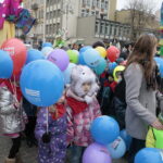 Budzenie wiosny na ulicy Sienkiewicza / Marzena Mąkosa / Radio Kielce