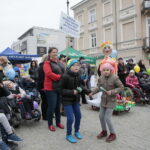 Budzenie wiosny na ulicy Sienkiewicza / Marzena Mąkosa / Radio Kielce