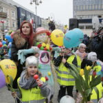 Budzenie wiosny na ulicy Sienkiewicza / Marzena Mąkosa / Radio Kielce