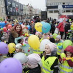 Budzenie wiosny na ulicy Sienkiewicza / Marzena Mąkosa / Radio Kielce