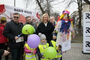 Budzenie wiosny na ulicy Sienkiewicza / Marzena Mąkosa / Radio Kielce