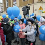 Budzenie wiosny na ulicy Sienkiewicza / Marzena Mąkosa / Radio Kielce