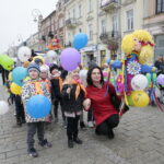 Budzenie wiosny na ulicy Sienkiewicza / Marzena Mąkosa / Radio Kielce