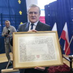 Wiślica. Profesor Piotr Gliński Honorowym Obywatelem Miasta / Marzena Mąkosa / Radio Kielce