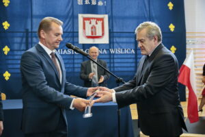 Wiślica. Profesor Piotr Gliński Honorowym Obywatelem Miasta / Marzena Mąkosa / Radio Kielce