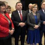 11.01.2020 Sandomierz. Spotkanie opłatkowo-noworoczne PiS. Na zdjęciu (od lewej): Alicja Kwitek, poseł Andrzej Kryj, wiceminister Anna Krupka i poseł Marek Kwitek / Grażyna Szlęzak-Wójcik / Radio Kielce