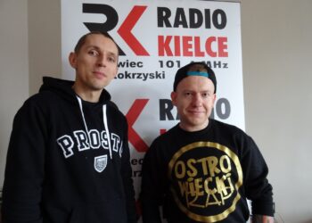 18.01.2020 Ostrowiec Świętokrzyski. Na zdjęciu od prawej Krystian mC Szafiński - raper, Janusz Kurek - członek grupy Ostrowiecki Rap / Emilia Sitarska / Radio Kielce