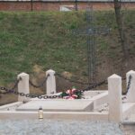 11.01.2020. Opatów. Odnowiona mogiła powstańców styczniowych / Emilia Sitarska / Radio Kielce