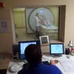 25.01.2020 Ostrowiec Świętokrzyski. Badanie rezonansem z ostrowieckim szpitalu / Emilia Sitarska / Radio Kielce