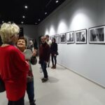 24.01.2020. Ostrowiec św. Wystawa "Poza kadrem" Rafała Stankiewicza / Emilia Sitarska / Radio Kielce