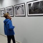 24.01.2020. Ostrowiec św. Wystawa "Poza kadrem" Rafała Stankiewicza / Emilia Sitarska / Radio Kielce