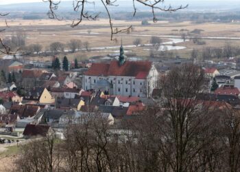 Pińczów, widok ze wzgórza św. Anny / Robert Felczak / Radio Kielce