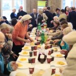 24.12.2019. Kielce. Wigilia dla osób bezdomnych, ubogich i samotnych w WDK / Wiktor Taszłow / Radio Kielce