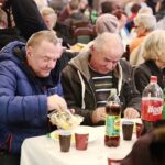 24.12.2019. Kielce. Wigilia dla osób bezdomnych, ubogich i samotnych w WDK / Wiktor Taszłow / Radio Kielce