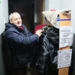 Kielce. 03.01.2020. Szafa z odzieżą w ramach ogólnopolskiej akcji "Wymiana Ciepła" w ogrzewalni dla bezdomnych przy ulicy Ogrodowej w Kielcach / Wiktor Taszłow / Radio Kielce