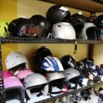 Kielce. 04.01.2020. Giełda sprzętu narciarskiego / Wiktor Taszłow / Radio Kielce