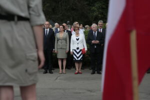 01.08.2019 Kielce. 75. rocznica wybuchu Powstania Warszawskiego. Na zdjęciu (od lewej): Piotr Wawrzyk - wiceminister spraw zagranicznych, wojewoda Agata Wojtyszek, poseł Maria Zuba, poseł Krzysztof Lipiec / Wiktor Taszłow / Radio Kielce