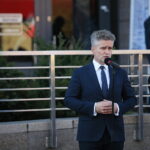 Kielce. 27.10.2019. Uroczystość odsłonięcia pomnika Przemysława Gosiewskiego. Na zdjęciu: Krzysztof Słoń - senator PiS i przewodniczący społecznego komitetu budowy pomnika / Wiktor Taszłow / Radio Kielce