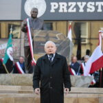 Kielce. 27.10.2019. Uroczystość odsłonięcia pomnika Przemysława Gosiewskiego. Przemawia Jarosław Kaczyński - prezes PiS / Wiktor Taszłow / Radio Kielce