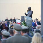 Kielce. 27.10.2019. Uroczystość odsłonięcia pomnika Przemysława Gosiewskiego. / Wiktor Taszłow / Radio Kielce