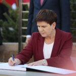 Kielce. 27.10.2019. Uroczystość odsłonięcia pomnika Przemysława Gosiewskiego. Na zdjęciu: Beata Szydło - europoseł / Wiktor Taszłow / Radio Kielce