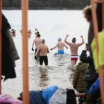 05.01.2020. Cedzyna. Morsowanie / Wiktor Taszłow / Radio Kielce