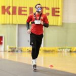 Kielce. 08.01.2020. Trening wydolnościowy piłkarzy Korony Kielce / Wiktor Taszłow / Radio Kielce