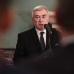 Kielce. 09.01.2020. Wernisaż wystawy fotografii mongolskiego fotografa Bayar Balgantserena w WDK. Na zdjęciu: Andrzej Bętkowski - marszałek województwa świętokrzyskiego / Wiktor Taszłow / Radio Kielce