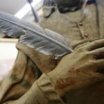 Kielce. 13.01.2020. Przygotowanie rzeźby Jana Kochanowskiego w pracowni Arkadiusza Latosa / Wiktor Taszłow / Radio Kielce