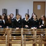 Kielce. 16.01.2020. Studenci SGH szkolą młodzież z kieleckich szkół / Wiktor Taszłow / Radio Kielce