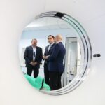 Kielce. 16.01.2020. Wizyta ministra sprawiedliwości Zbigniewa Ziobro w Wojewódzkim Szpitalu Zespolonym w Kielcach. Na zdjęciu (od lewej): Włodzimierz Wielgus - zastępca dyrektora WSZ, Zbigniew Ziobro - minister sprawiedliwości, Mariusz Gosek - członek zarządu województwa świętokrzyskiego / Wiktor Taszłow / Radio Kielce