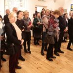 Kielce. 17.01.2020. Wernisaż wystawy Zbigniewa Cebuli w Galerii Współczesnej Sztuki Sakralnej „Dom Praczki” / Wiktor Taszłow / Radio Kielce