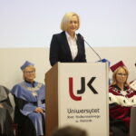 Kielce. 03.10.2019. Uniwersytet Jana Kochanowskiego. Inauguracja roku akademickiego. Przemawia Renata Janik - wicemarszałek Województwa Świętokrzyskiego / Wiktor Taszłow / Radio Kielce