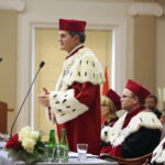 Kielce. 03.10.2019. Uniwersytet Jana Kochanowskiego. Inauguracja roku akademickiego. Przemawia Jacek Semaniak - rektor / Wiktor Taszłow / Radio Kielce