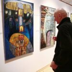 Kielce. 17.01.2020. Wernisaż wystawy Zbigniewa Cebuli w Galerii Współczesnej Sztuki Sakralnej „Dom Praczki” / Wiktor Taszłow / Radio Kielce