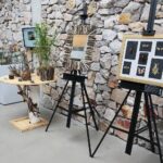 Kielce. 18.01.2020. Wystawa rękodzieła artystycznego prac stworzonych przez pracowników Ogrodu Botanicznego pt. "Roślinny DESIGN" / Wiktor Taszłow / Radio Kielce