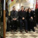 19.01.2020. Kielce. Karczówka. Uroczystości upamiętniające 157. rocznicę wybuchu powstania styczniowego. Na zdjęciu (od lewej): Jarosław Karyś - wiceprzewodniczący Rady Miasta Kielce, Krzysztof Słoń - senator PiS i Magdalena Smożewska-Wójcikiewicz / Wiktor Taszłow / Radio Kielce