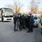 24.01.2020. Kielce. Otwarcie punktu kontroli autokarów przy "Suzuki Arenie" / Wiktor Taszłow / Radio Kielce