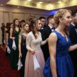 25.01.2020. Kielce. Studniówka Liceum im. św. Jadwigi Królowej / Wiktor Taszłow / Radio Kielce