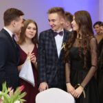 25.01.2020. Kielce. Studniówka Liceum im. św. Jadwigi Królowej / Wiktor Taszłow / Radio Kielce