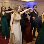 25.01.2020. Kielce. Studniówka Liceum im. św. Jadwigi Królowej / Wiktor Taszłow / Radio Kielce